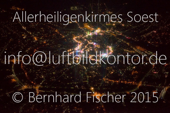 Soest, Allerheiligenkirmes Nacht Luftbild, 06.11.2015, B.Fischer, Nr. 3027-kl